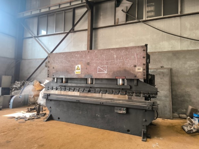 新添加设备-折弯机